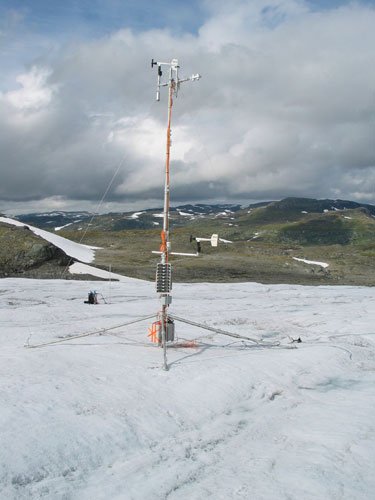 Midtdalsbreen_20050826