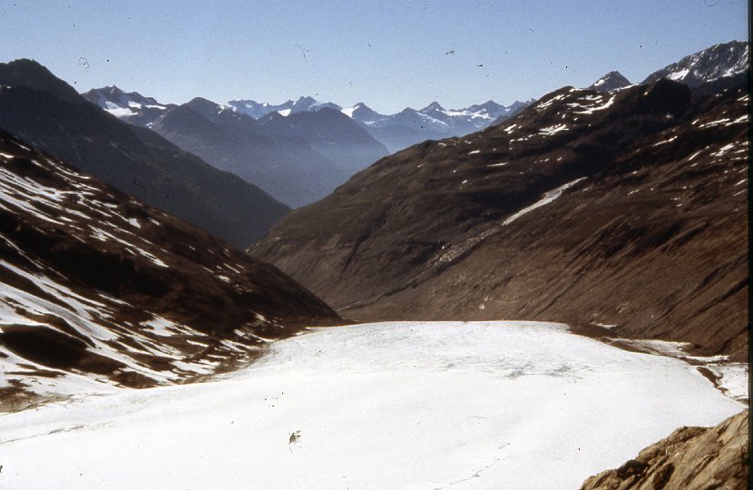img043