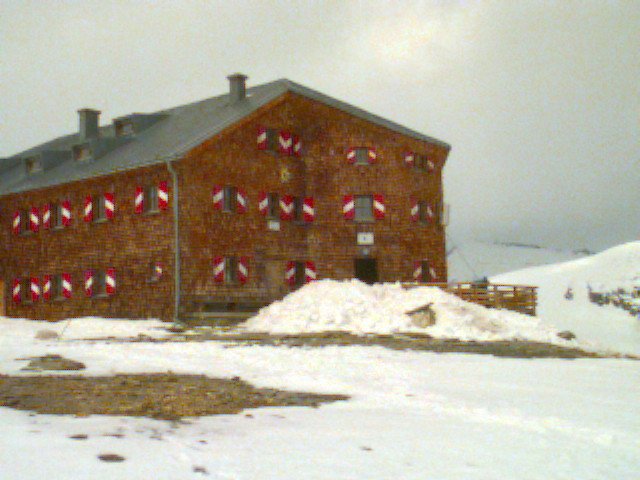 19940616-Hut